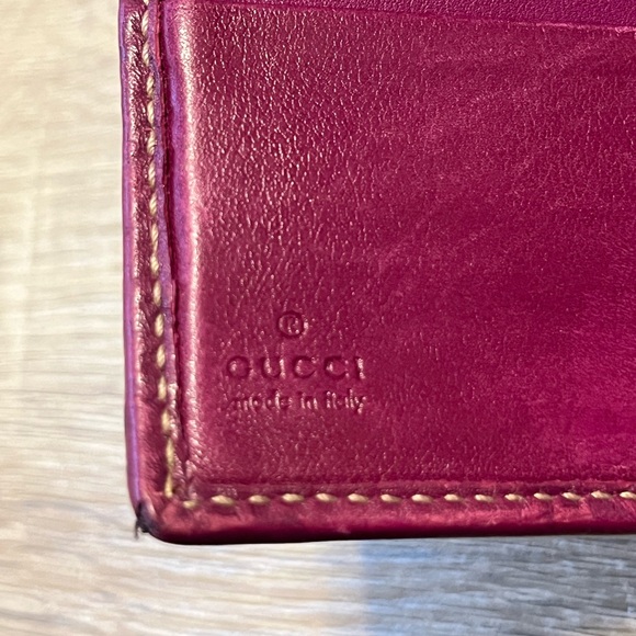 GUCCI Abbey GG Chishima Bifold Purple Leather Wallet - Picture 4 of 13